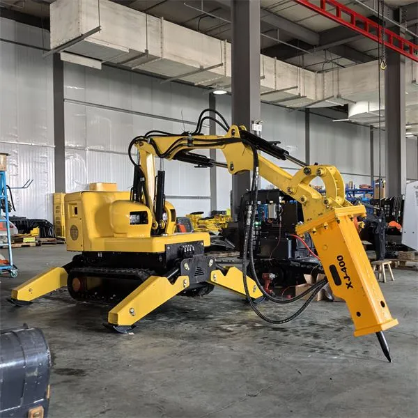 Elektrikli RC mini yıkım robotu